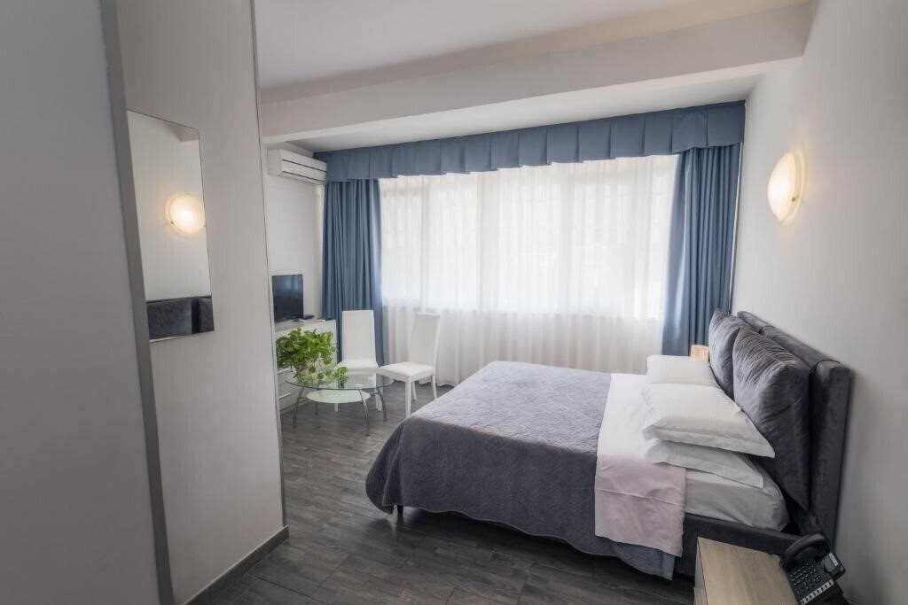 Вид Giulietta E Romeo 3*