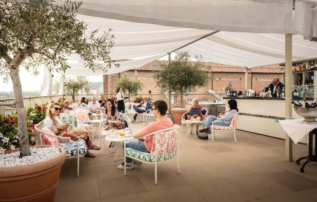 Апартаменти Due Torri Hotel 5*