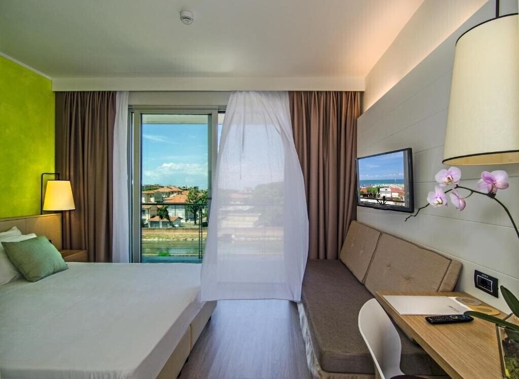 Апартаменты Abitalia Viareggio 4*