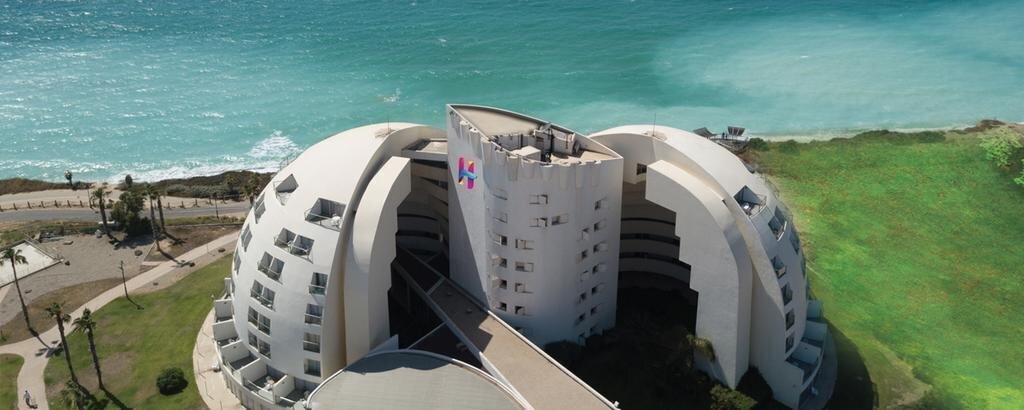 Отель Holiday Inn Ashkelon 4*