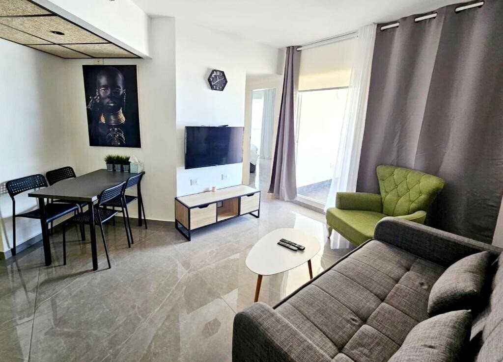 Изображение Leonardo Suite Tel Aviv Bat Yam (ex. Mercure Suites Bat Yam) 4*