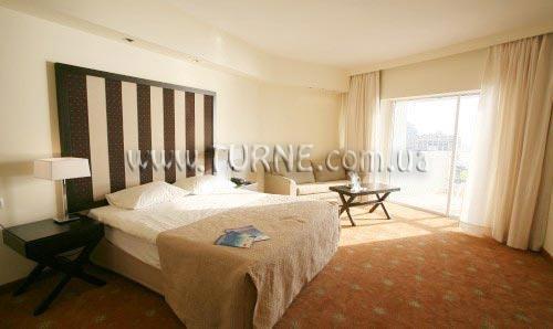 Отель The Sharon 4*