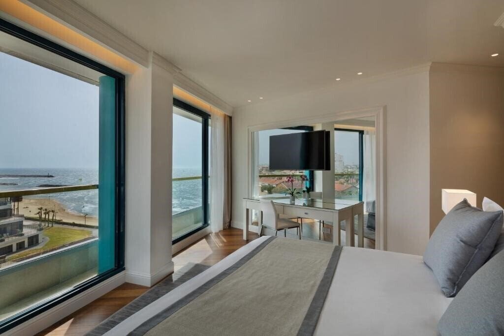 Вид Okeanos Suites 4*