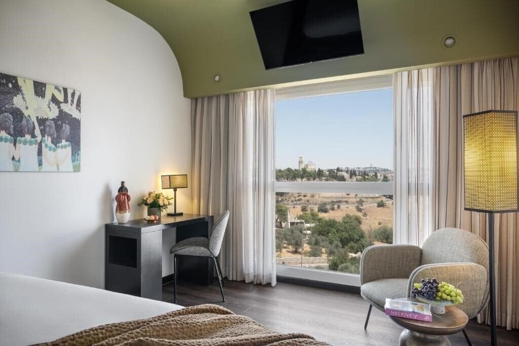 Территория Dan Boutique Hotel Jerusalem 4*