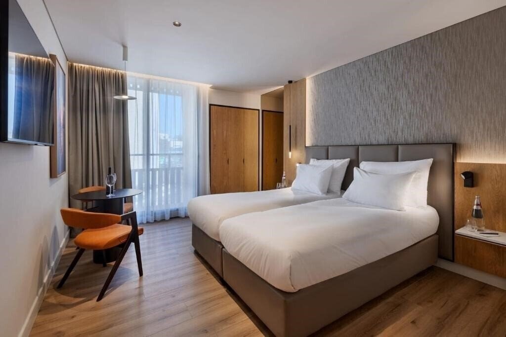 Отель Leonardo Inn Jerusalem 4*