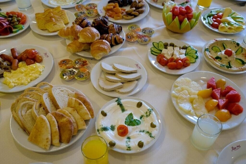 Апартаменти Ritz Hotel 4*