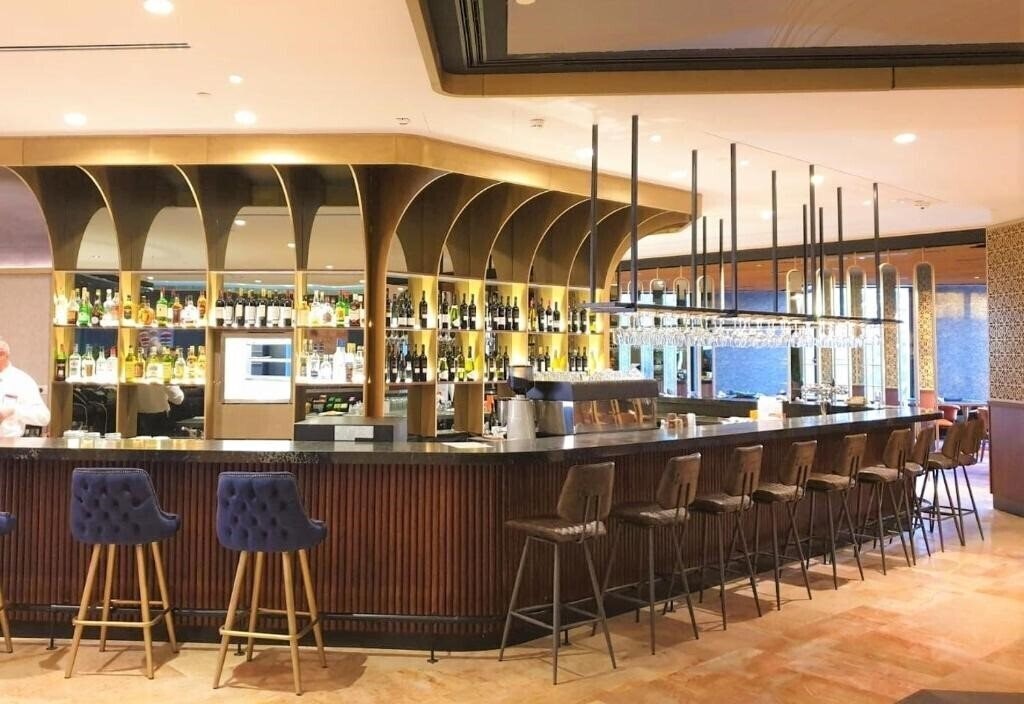 Апартаменты Crowne Plaza 5*