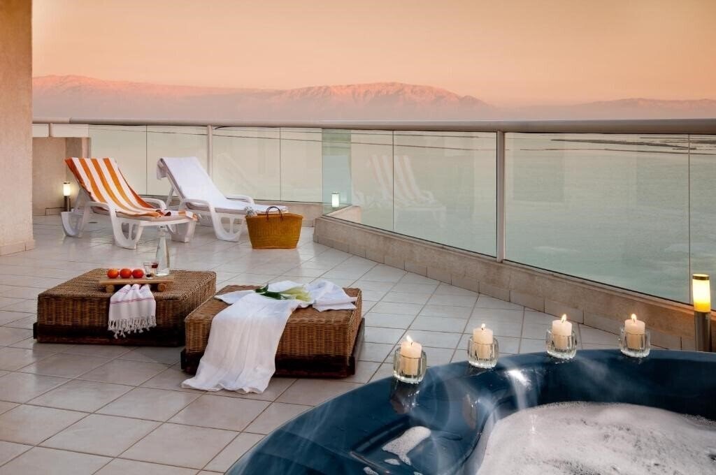 Панорама Leonardo Club Hotel Dead Sea 4*