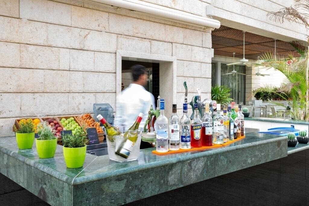 Апартаменты Isrotel Dead Sea 5*