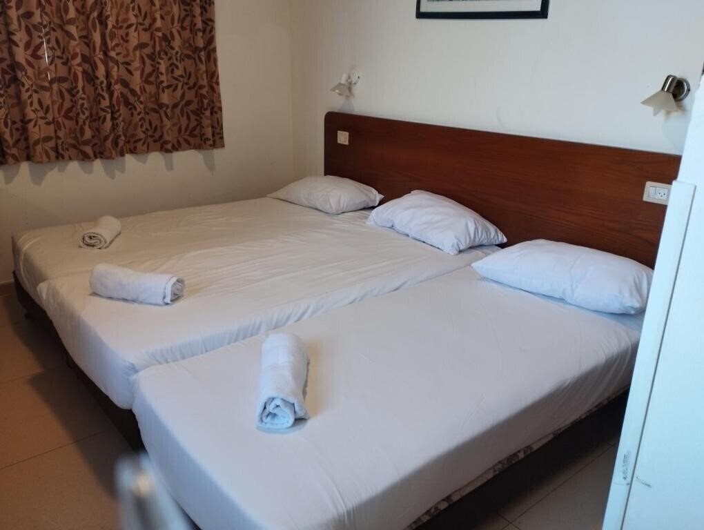 Фото Ginot Yam 3*