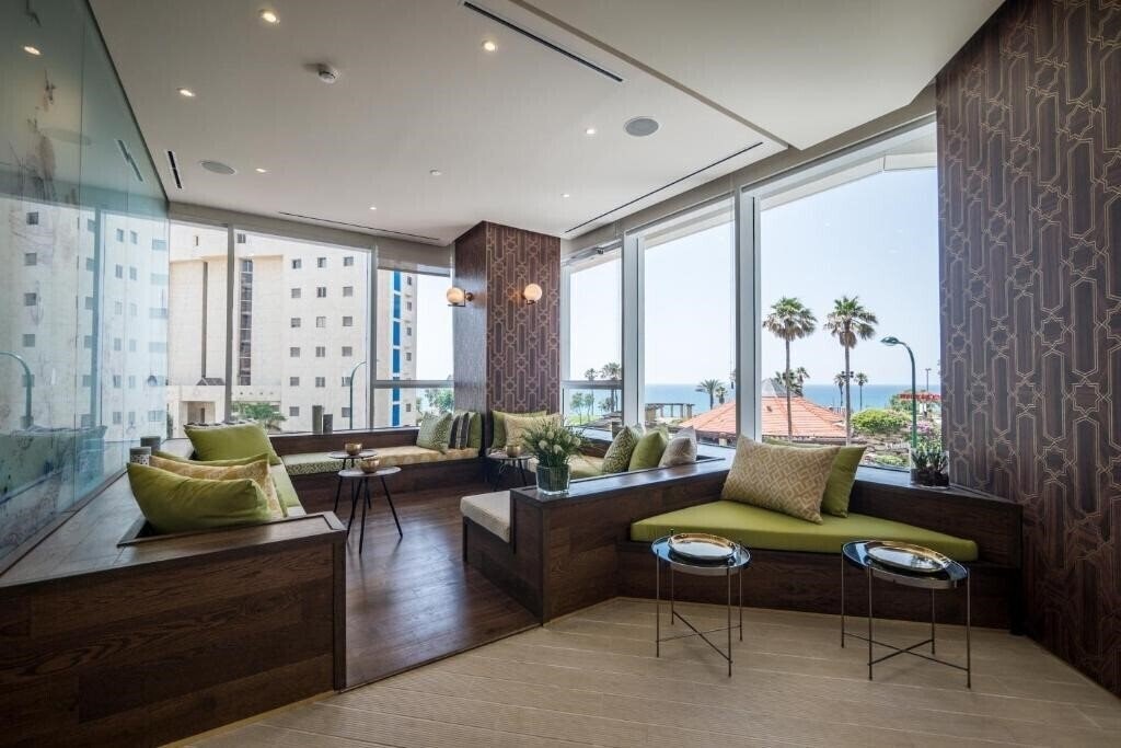 Готель David Tower Hotel 5*