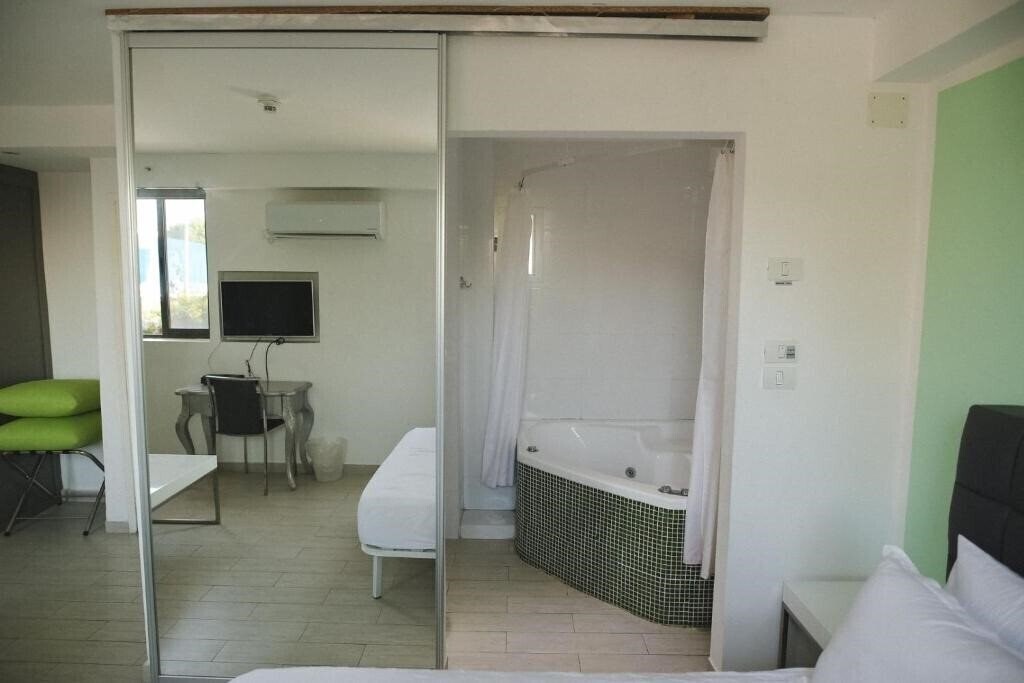 Територія El Yam 3*