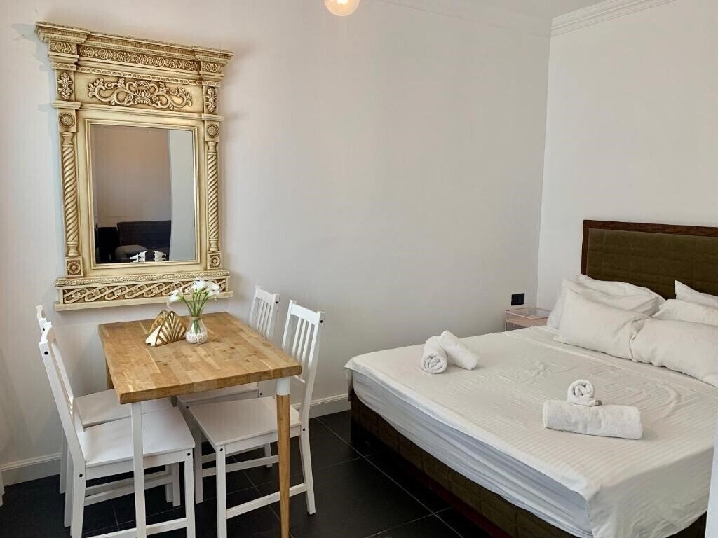 Вид Shantell Luxury Apartment апартаменты