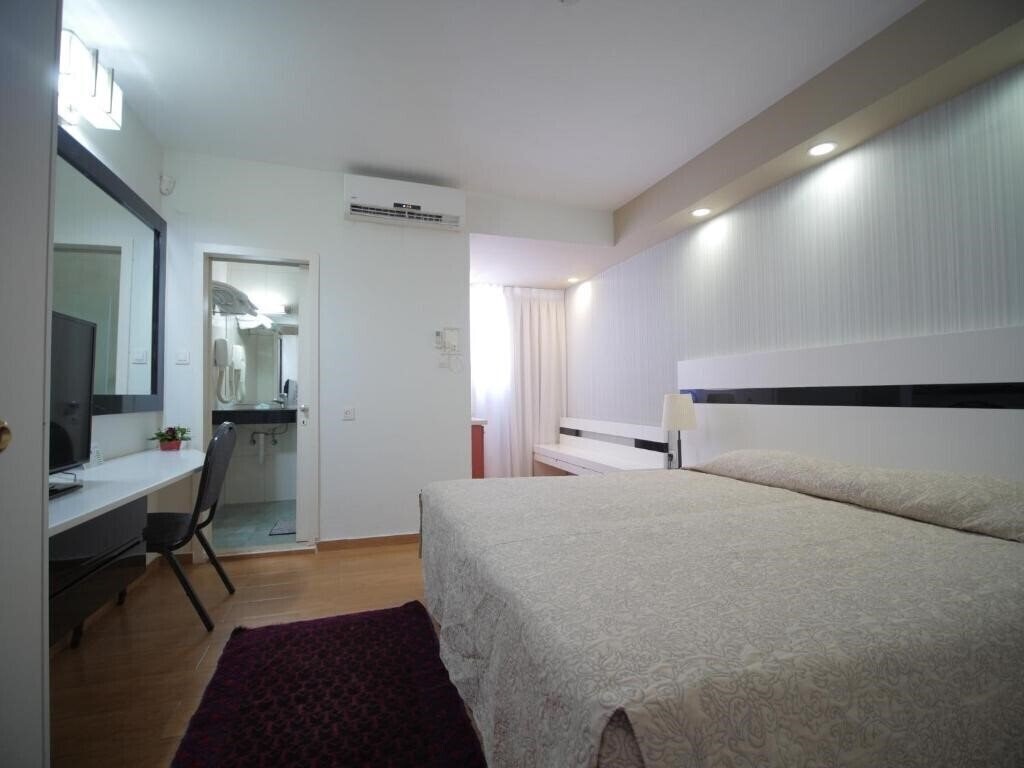 Панорама Margoa Hotel Netanya 3*