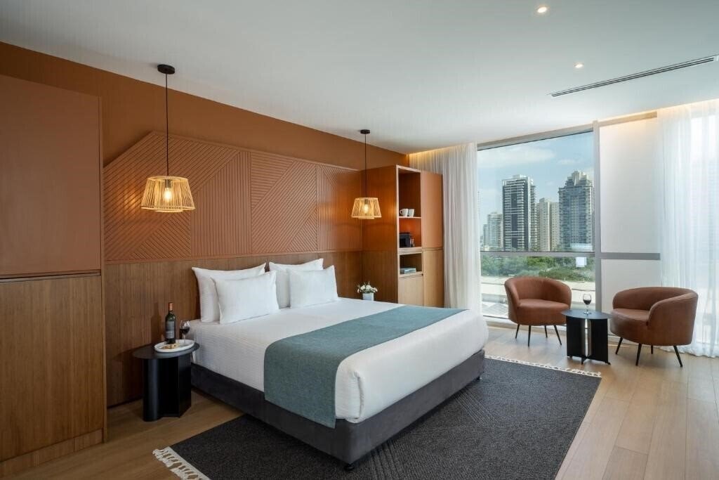 Готель Prima Link 4*