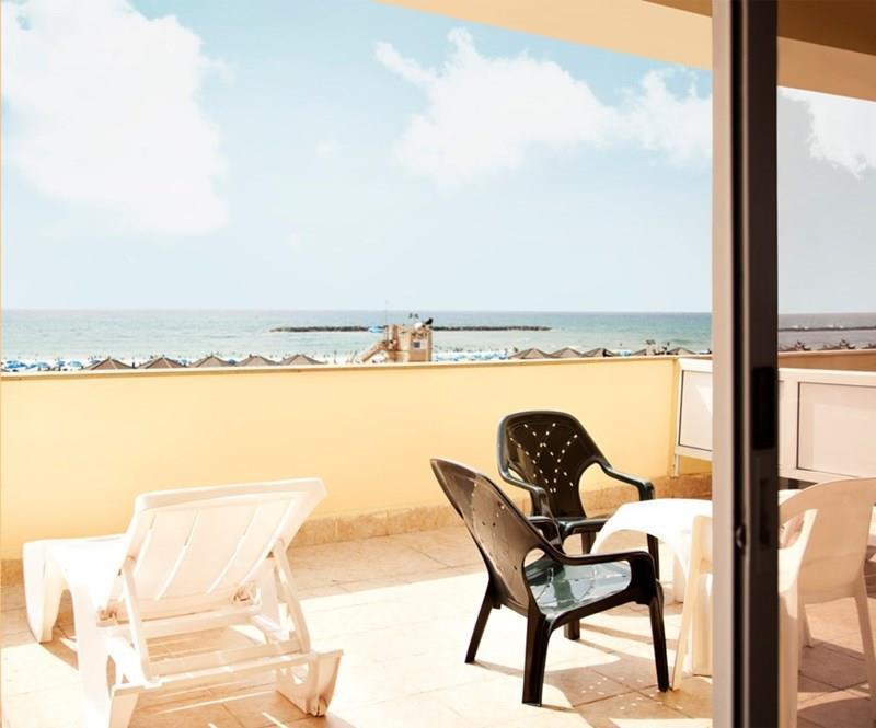 Территория Golden Beach 3*