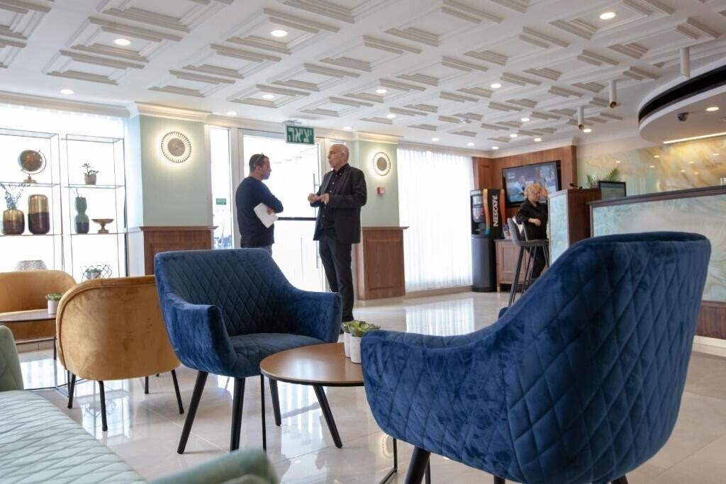 Панорама Armon Hayarkon Hotel 3*