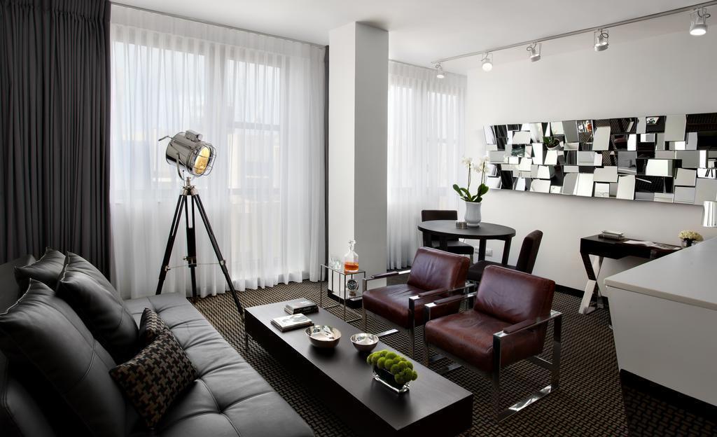 Территория Alexander Suites 4*