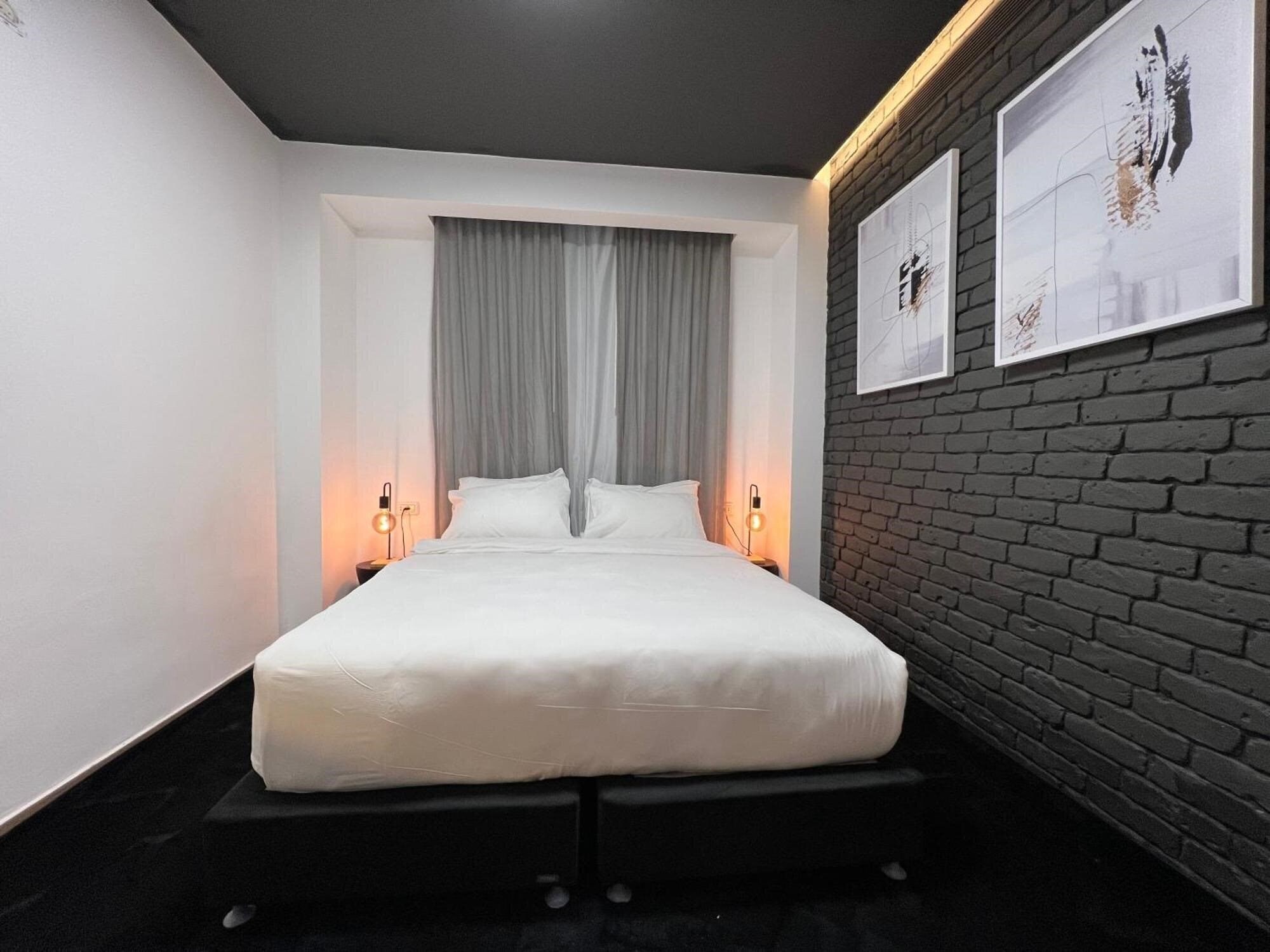 Апартаменти Yarden Beach Apartments 4*