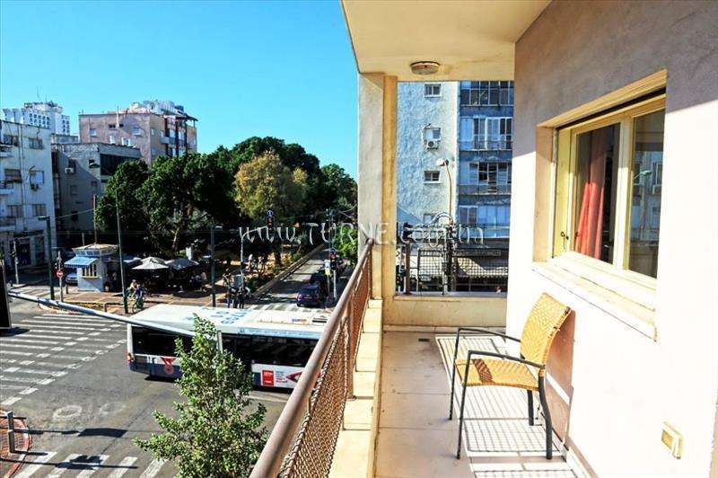 Территория Yarden Sea Side Apartments 4*