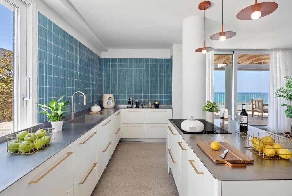 Панорама Sea Executive Suites 4*