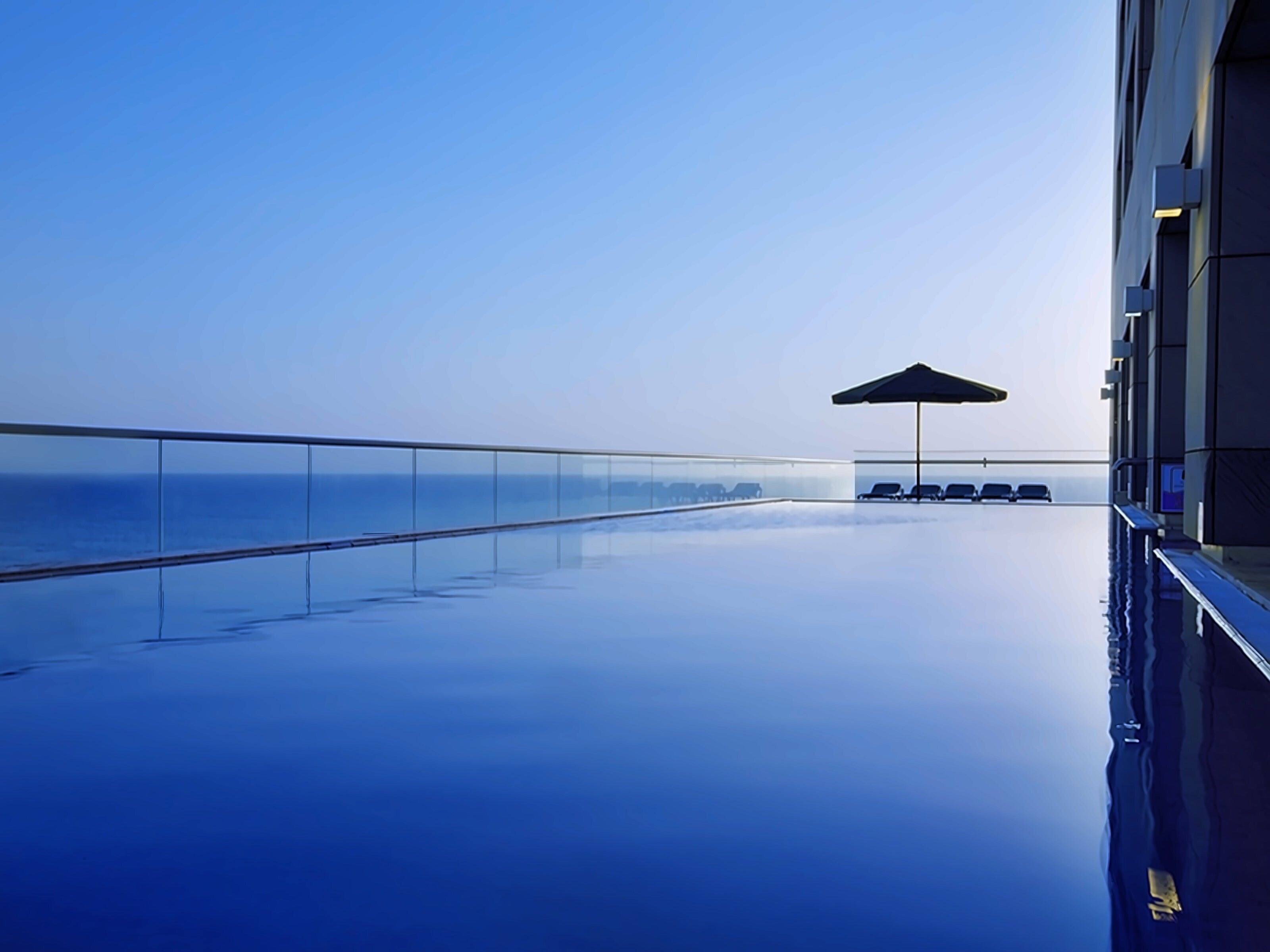 Вид Leonardo Suite Tel Aviv-Bat Yam By The Beach 4*