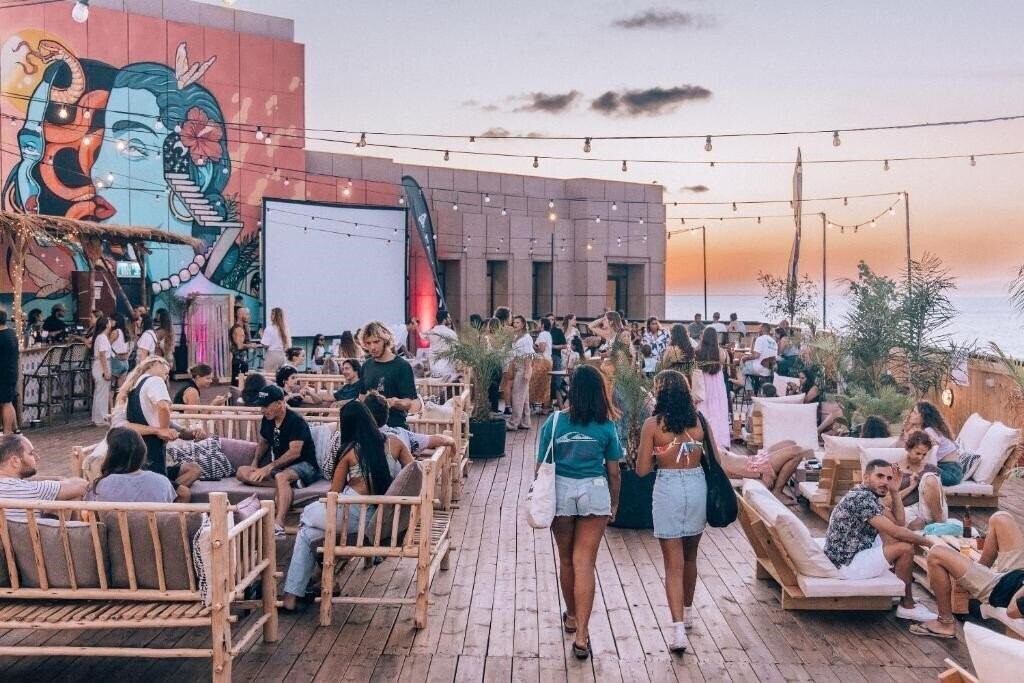 Панорама Selina Tel Aviv Beach отель без категории