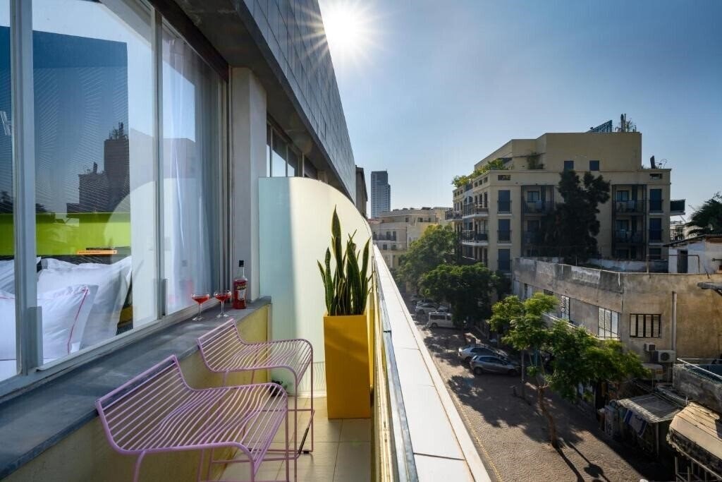 Територія The Poli House 4*