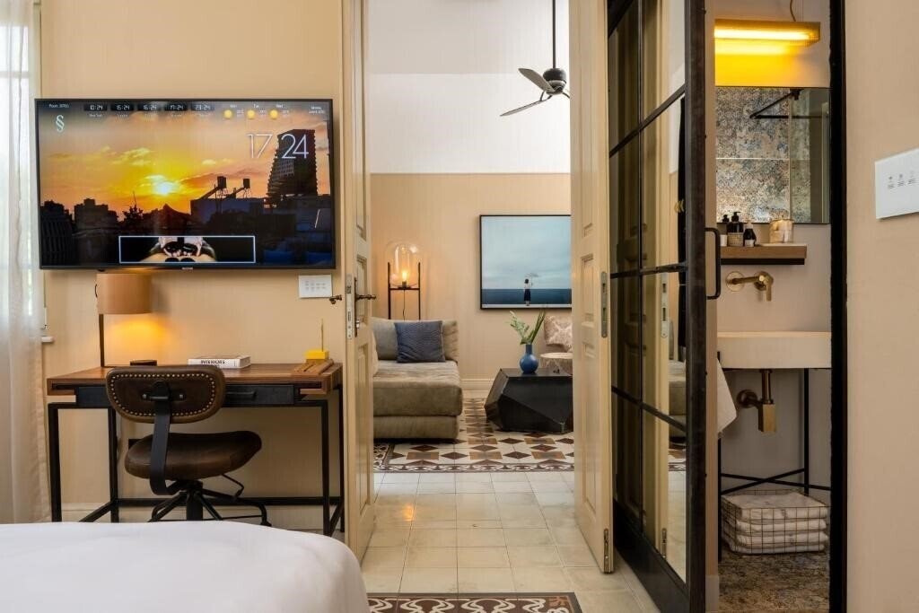 Вид Assemblage Boutique Hotel отель без категории