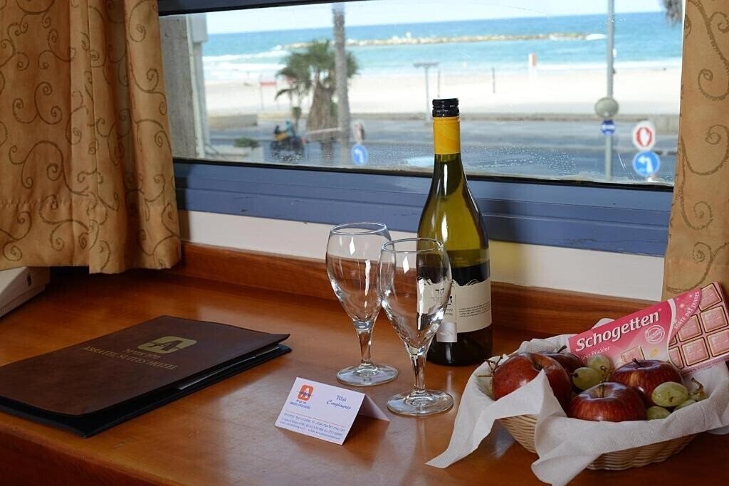 Апартаменты Abratel Suites 4*