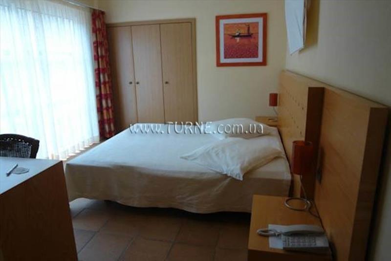 Апартаменти Foya Branca Resort Hotel 4*