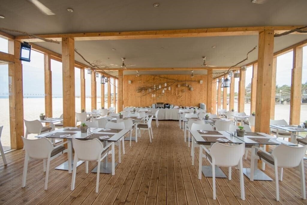 Фотография Oasis Salinas Sea 5*