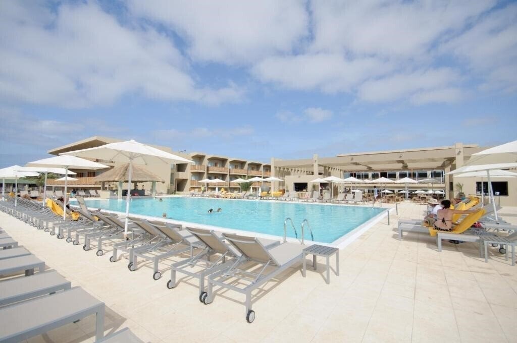 Апартаменты Oasis Salinas Sea 5*