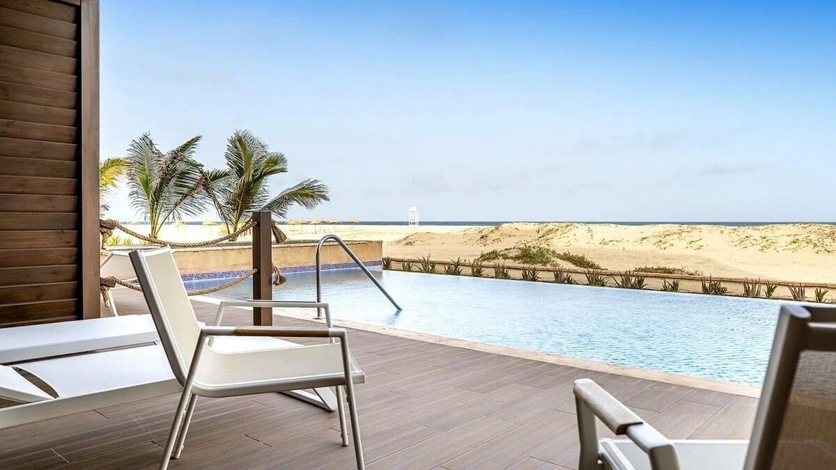 Панорама Royal Horizon Ponta Sino 5*