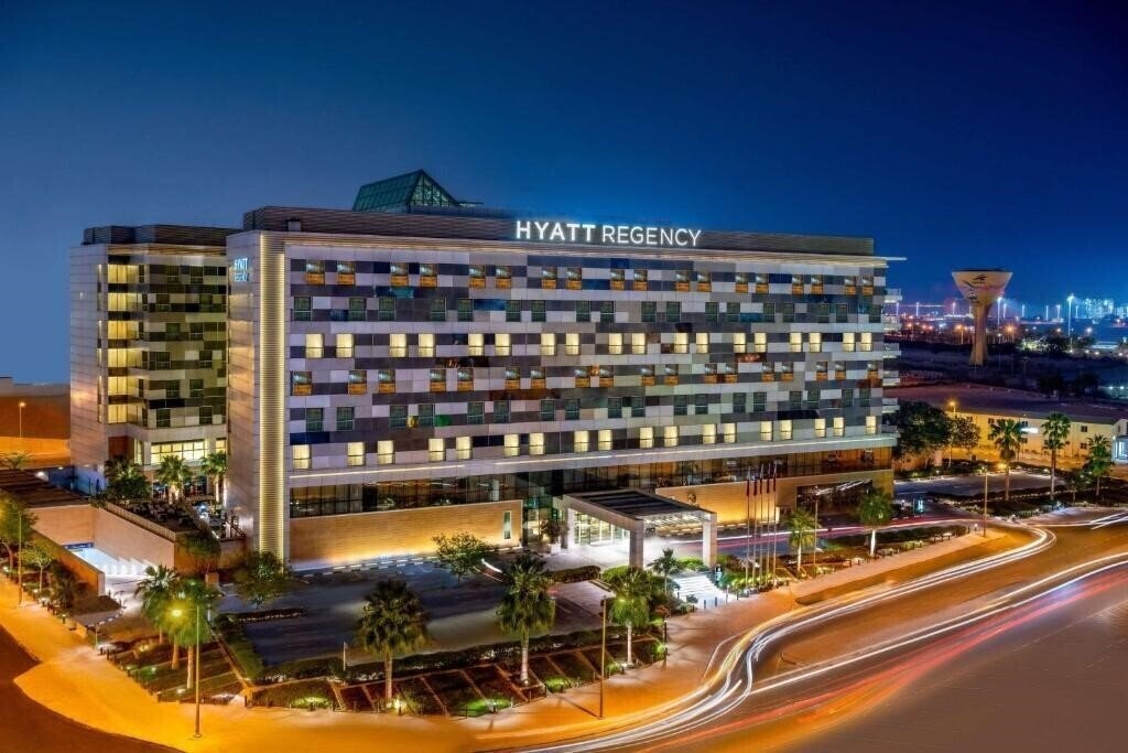 Вид Hyatt Regency Oryx Doha (ex. Oryx Rotana Hotel) 5*