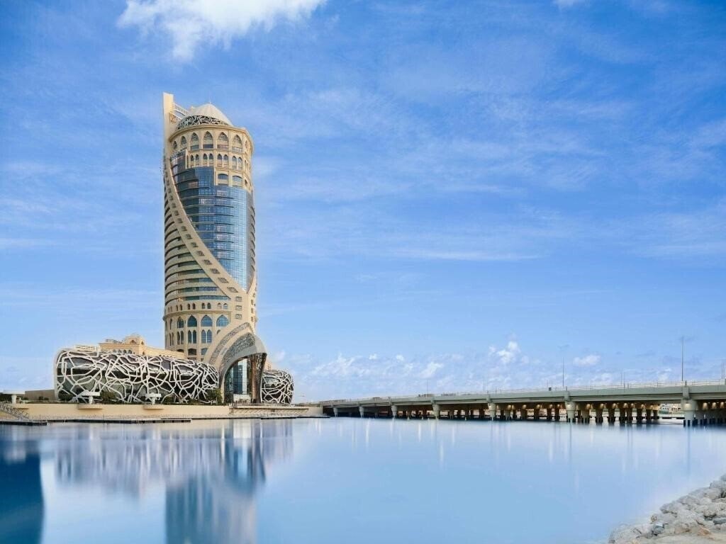 Отель Mondrian Doha 5*