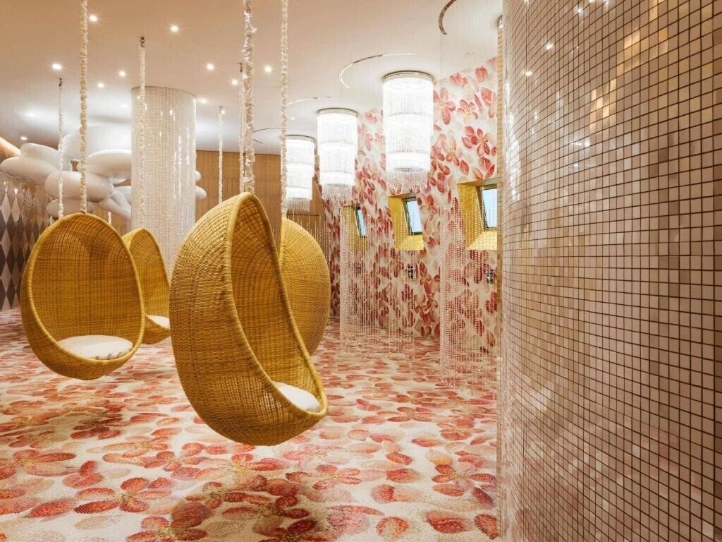 Картинка Mondrian Doha 5*