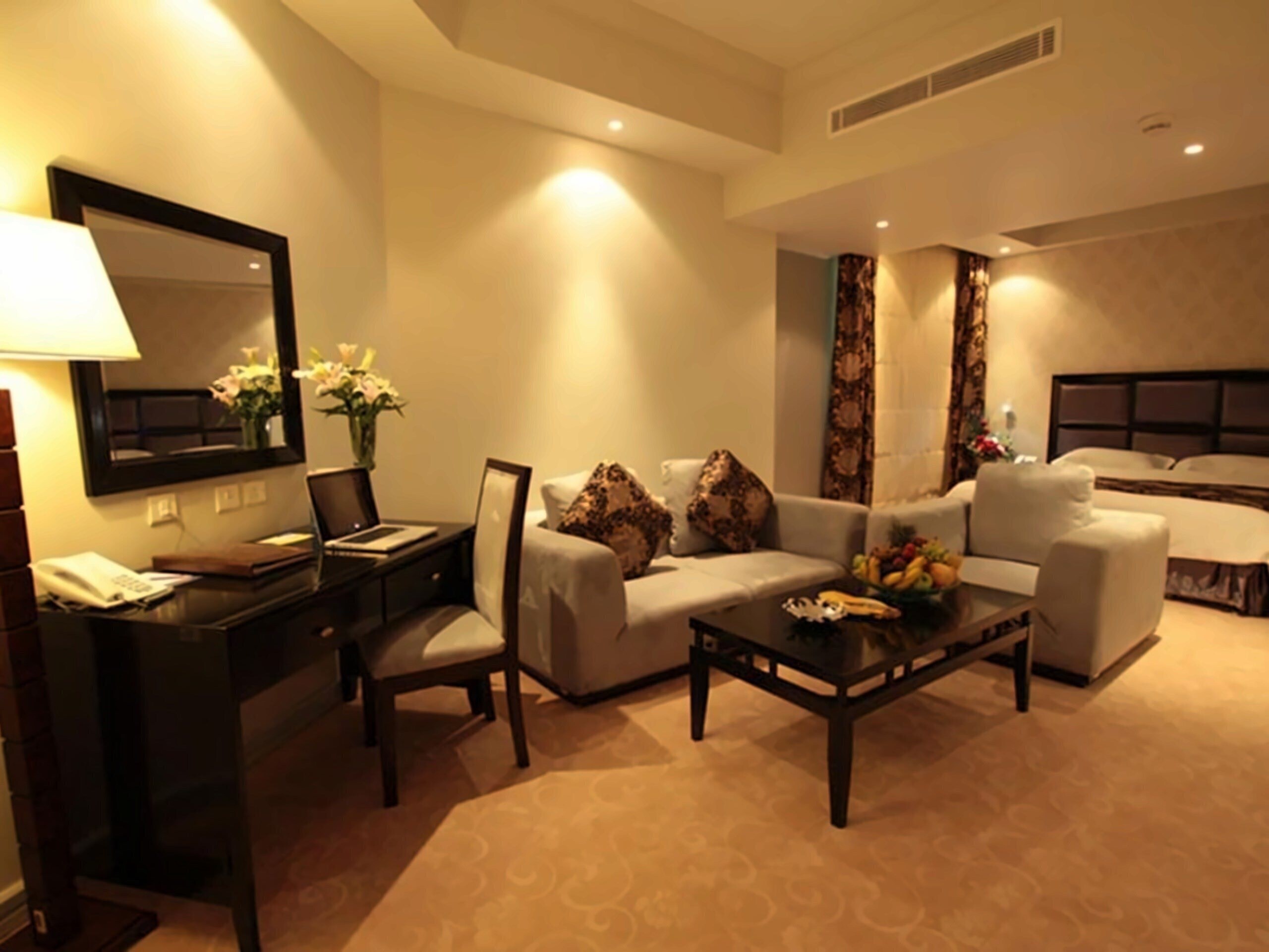 Картинка Plaza Inn Doha 4*