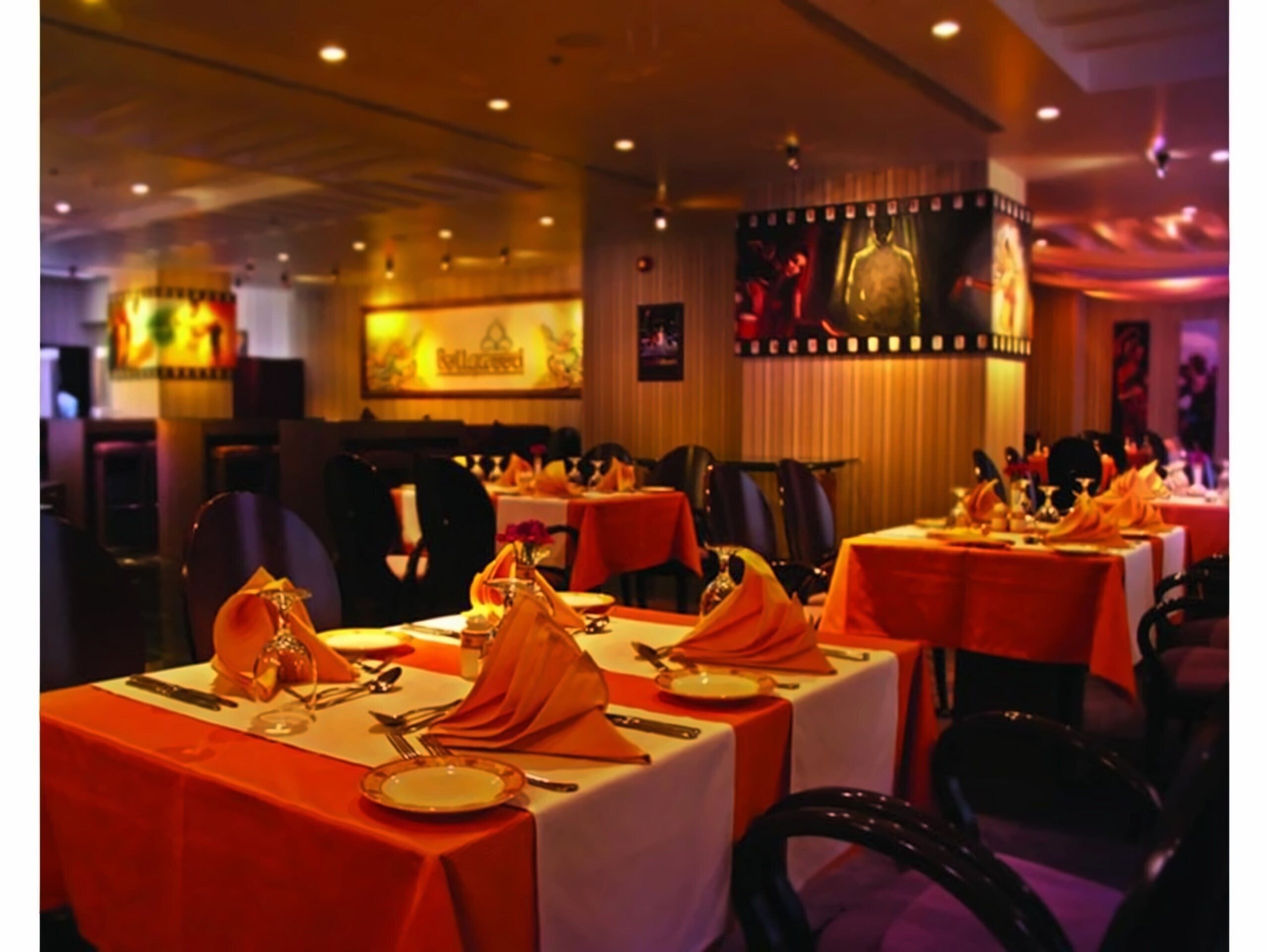 Территория Plaza Inn Doha 4*