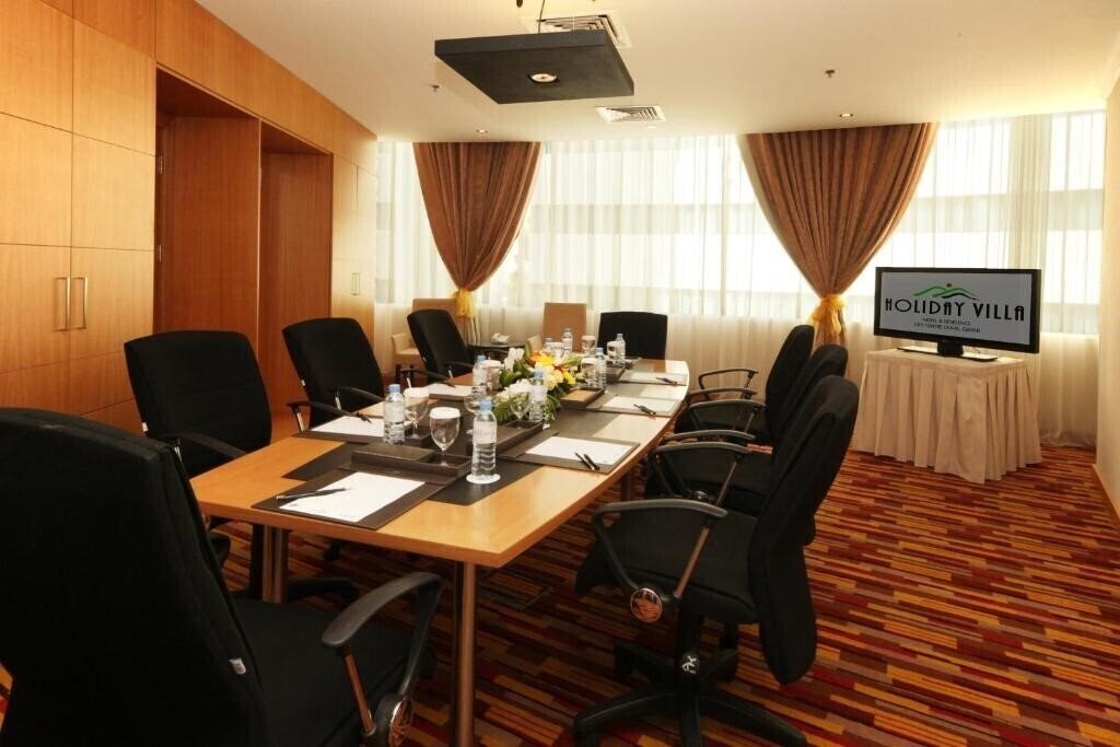 Територія Holiday Villa Hotel & Residence City Centre 4*
