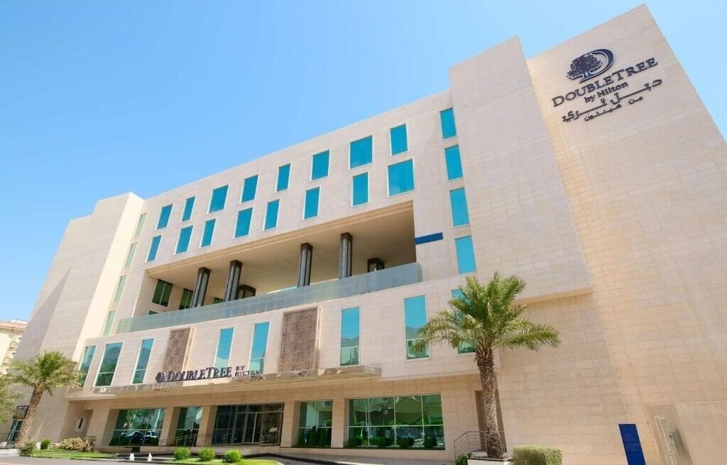 Вид Doubletree By Hilton Doha - Al Sadd 5*