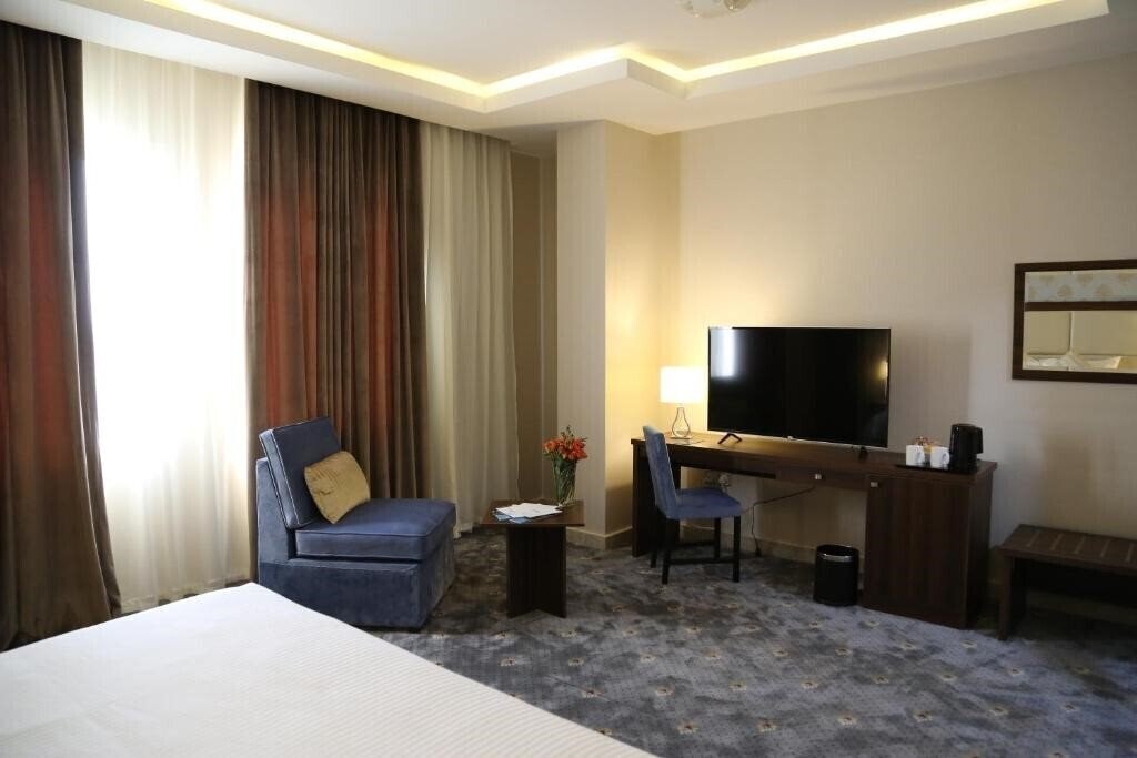 Вид The Town Hotel Doha 3*