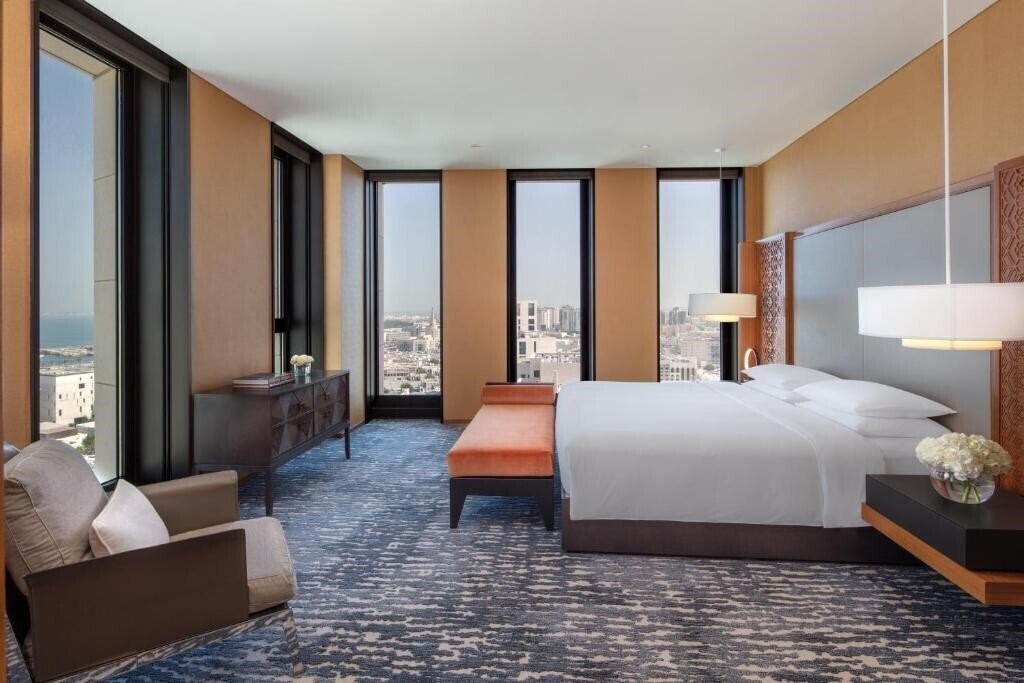 Вид Park Hyatt Doha 5*