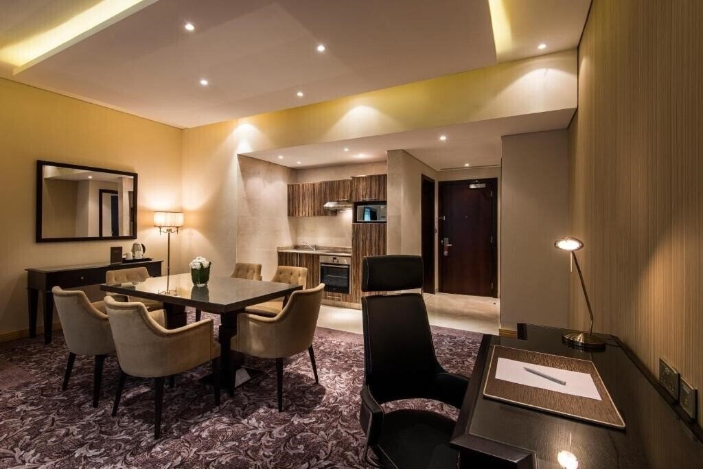 Панорама Golden Tulip Doha 5*