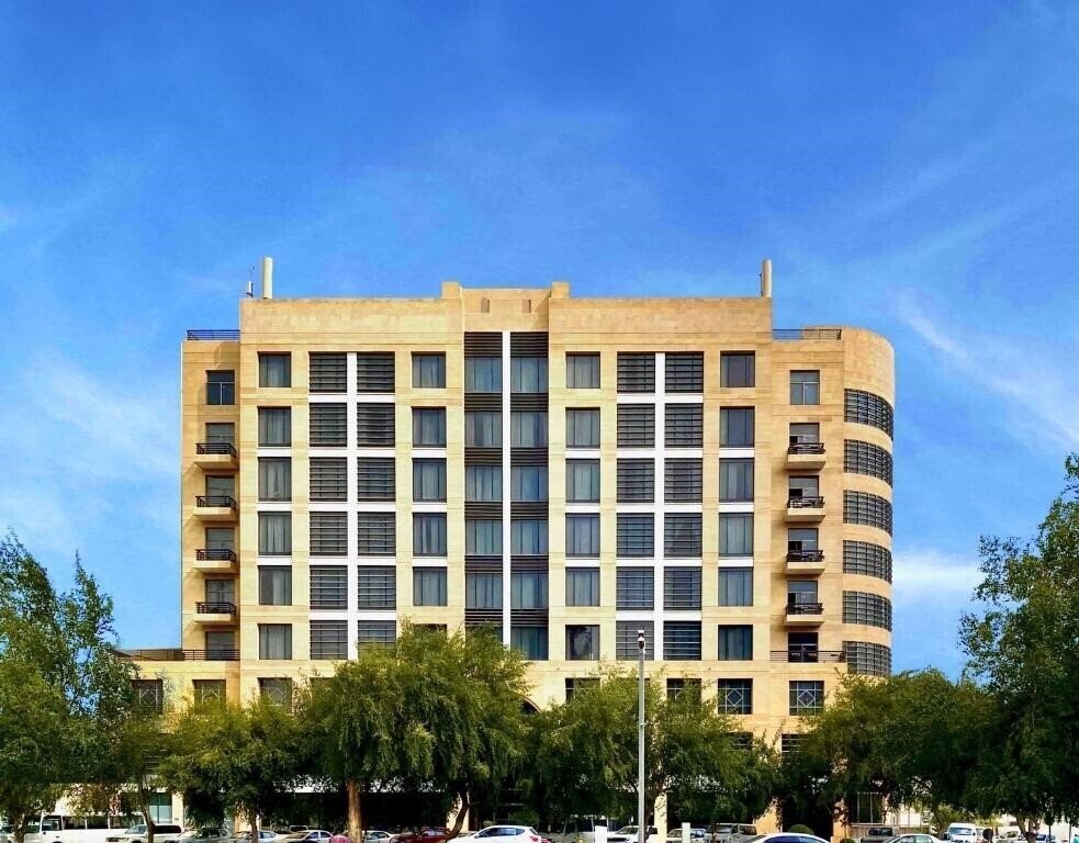 Фото Millennium Central Doha 4*