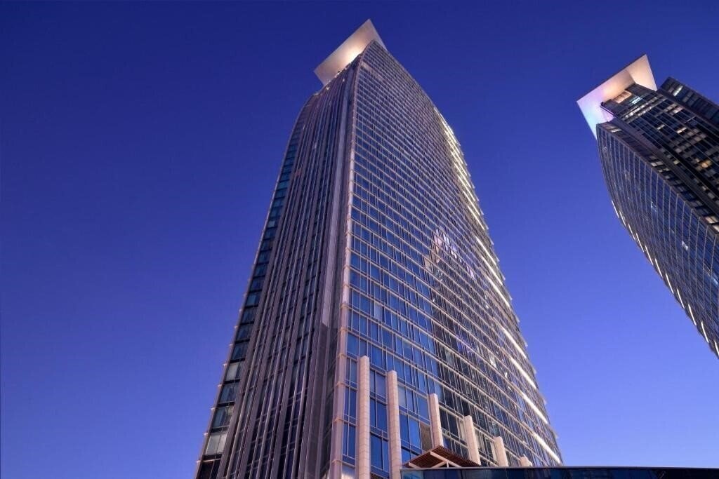 Территория Le Meridien City Center Doha 5*