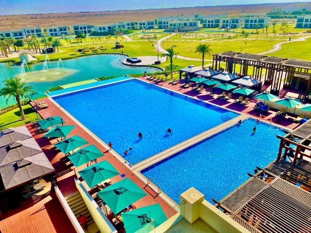 Готель Retaj Salwa Resort & SPA (ex. Vichy C'Elestins Spa Resort) 5*