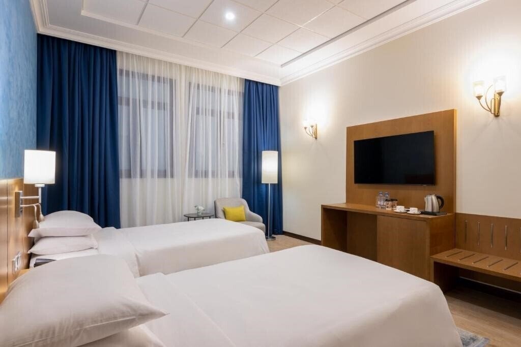 Панорама La Maison Hotel Doha 4*