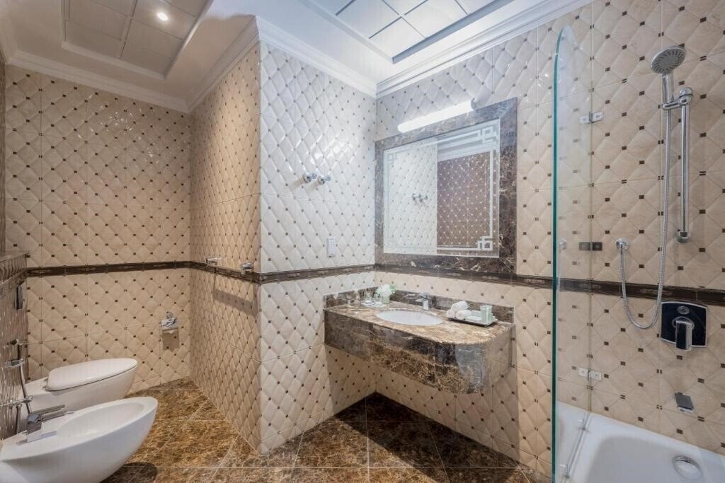 Апартаменты La Maison Hotel Doha 4*