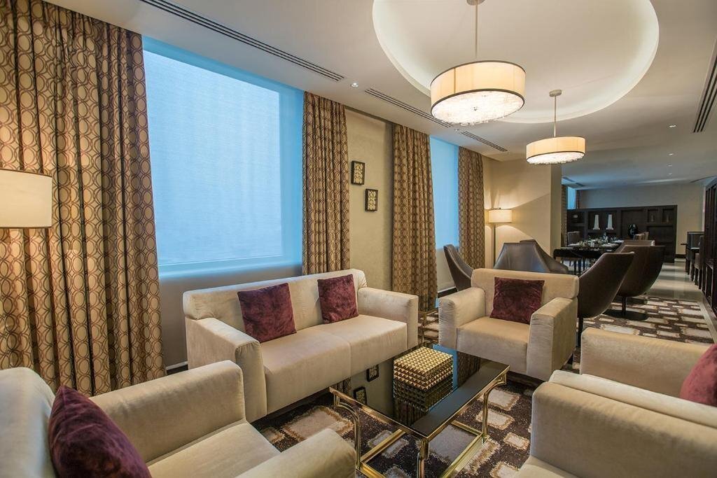Панорама Millennium Plaza Doha 5*